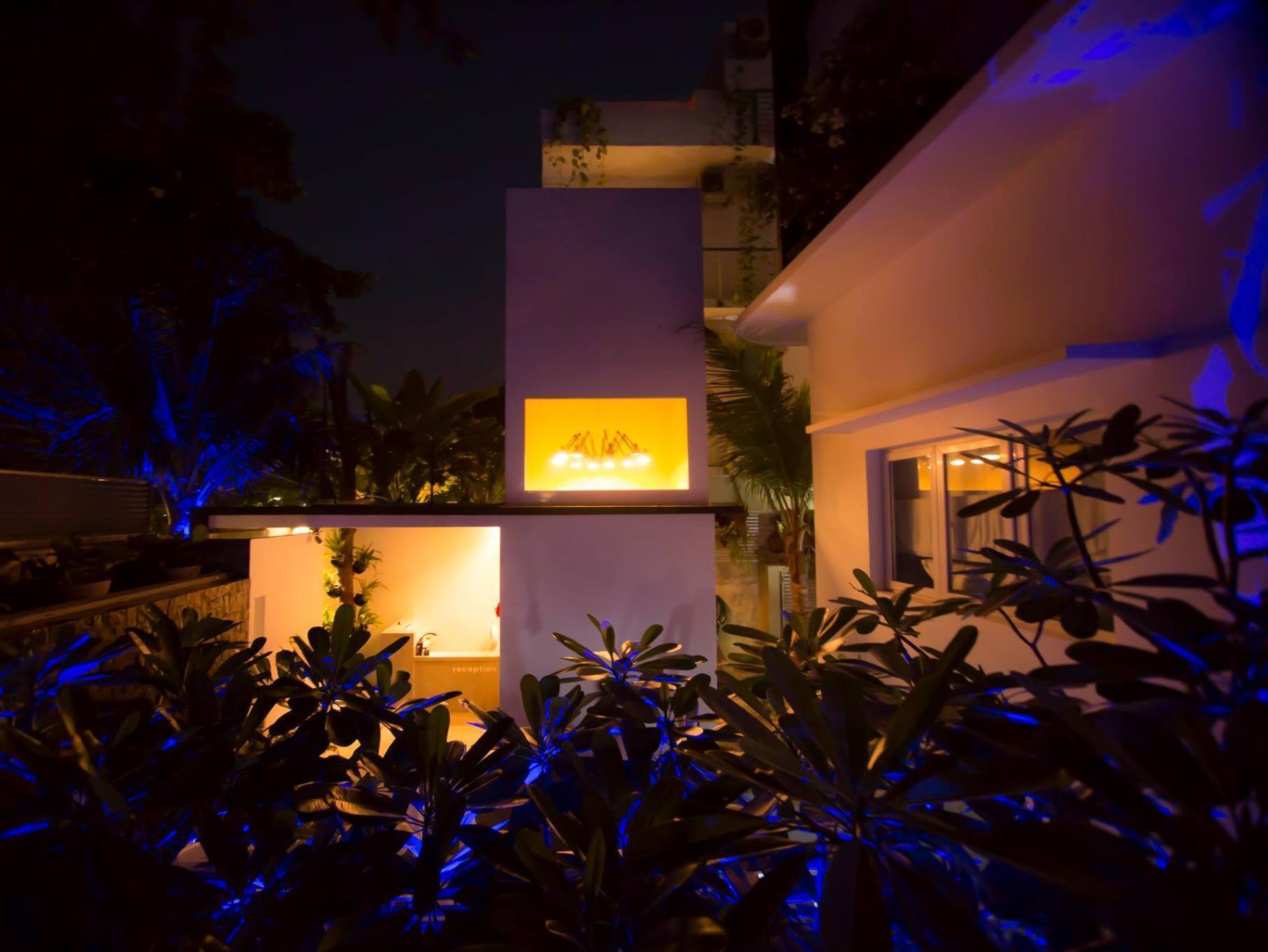 Arthur & Paul Phnom Penh Exterior photo